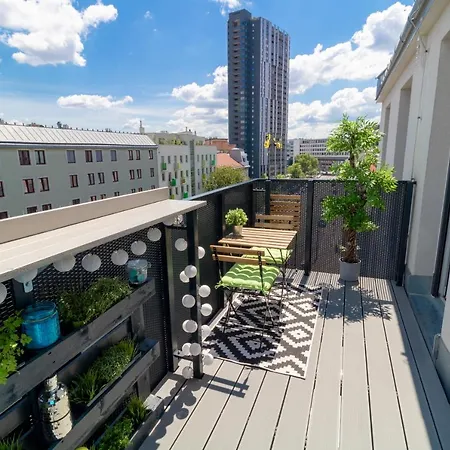 Boutique Sky City Apt. With Balcony / Top Spot Wien Exterior foto