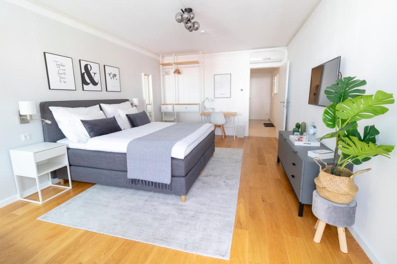 Boutique Sky Apt. With Balcony / Spot * Wien
